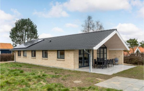 4 Bedroom Gorgeous Home In Bogø By Bogø By